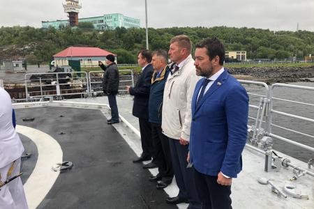 Александр Ющенко принял участие в торжественном параде в Североморске