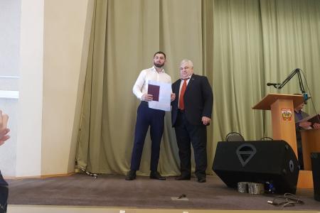 Казбек Тайсаев вручил дипломы выпускникам МАДИ и поздравил избранного на должность ректора Алексей Солнцева с победой на выборах