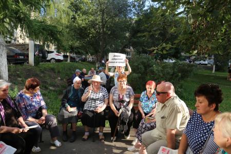 Республика Мордовия. В Саранске прошли встречи депутатов-коммунистов всех уровней с избирателями
