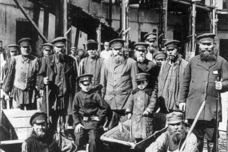 Москва. Историки при поддержке КПРФ провели семинар на тему «Экономика России в 1914 году»