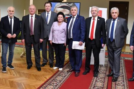 Г.А. Зюганов выступил на открытии выставки «Созидающий труд»