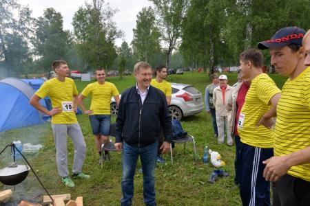 Новосибирские коммунисты провели традиционную летнюю Спартакиаду