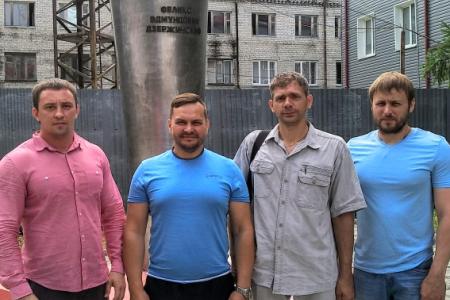 Курган. Коммунисты и ветераны административных органов чтят память Ф.Э. Дзержинского