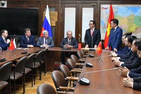 Г.А. Зюганову вручена государственная награда Социалистической Республики Вьетнам – Орден Дружбы