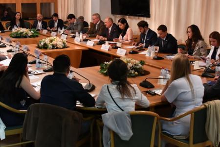 Г.А. Зюганов принимает участие во II Международном форуме «Развитие парламентаризма»