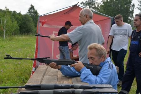 Новосибирские коммунисты провели традиционную летнюю Спартакиаду