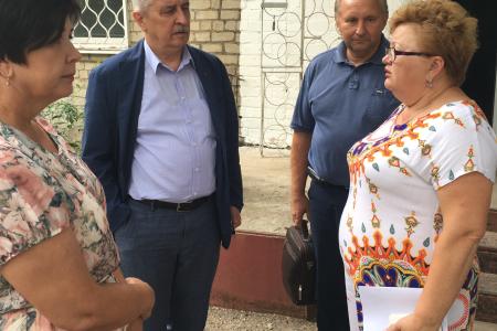 Краснодарский край. Состоялась рабочая поездка коммуниста-депутата Госдумы Н.И. Осадчего в сельские районы Кубани