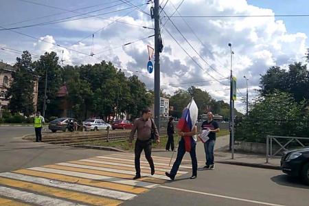 В Ярославле «неизвестные» напали на активистов КПРФ, вышедших на одиночные пикеты