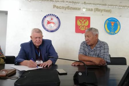 Лидер коммунистов Якутии Виктор Губарев провел в Амге личный прием граждан