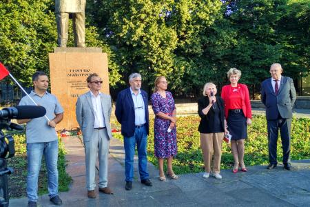 Владимир Поздняков принял участие в митинге памяти антифашиста Георгия Димитрова