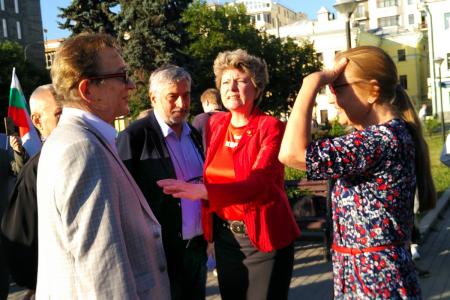 Владимир Поздняков принял участие в митинге памяти антифашиста Георгия Димитрова