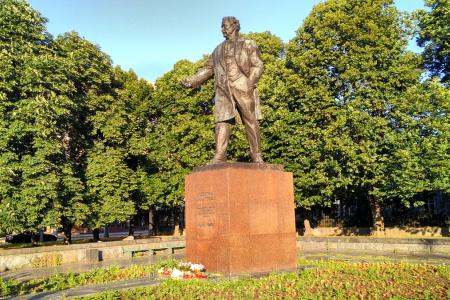 Владимир Поздняков принял участие в митинге памяти антифашиста Георгия Димитрова