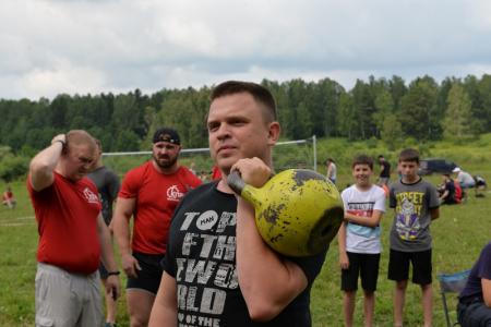 Новосибирские коммунисты провели традиционную летнюю Спартакиаду
