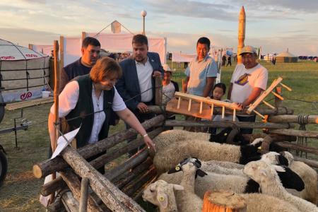 В Республику Тыва с официальным рабочим визитом прибыла В.А. Ганзя