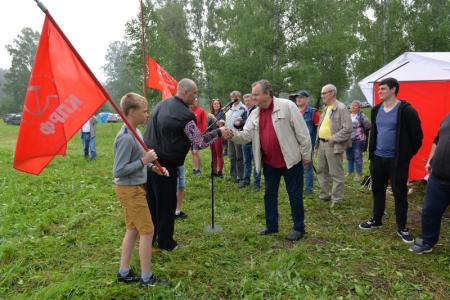 Новосибирские коммунисты провели традиционную летнюю Спартакиаду