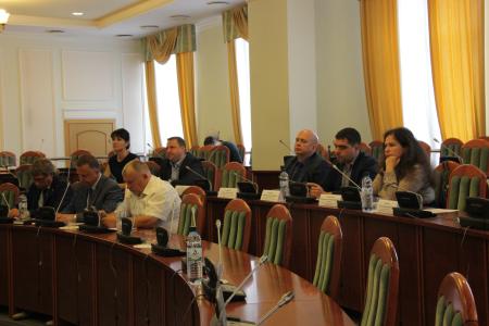 Нижегородская область. Депутаты КПРФ на совещании обсудили новую систему обращения с твердыми коммунальными отходами
