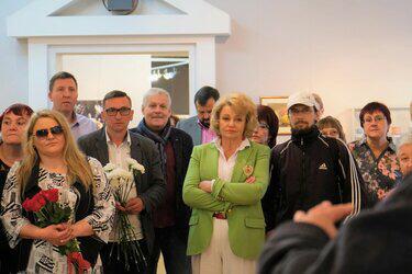 В Великом Новгороде открылась выставка ленинградского художника-плакатиста Игоря Петрыгина-Родионова