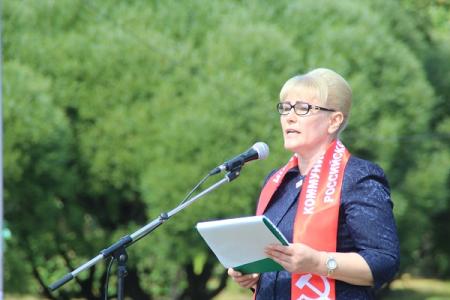 КПРФ провела в Великом Новгороде митинг «За честные выборы»