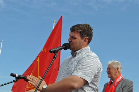 Состоялась рабочая поездка ленинградских коммунистов и комсомольцев в Великий Новгород