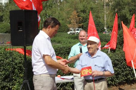 Сталинградские коммунисты потребовали от власть предержащих проведения честных выборов и социальной справедливости