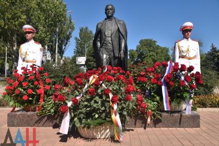 Делегация КПРФ принимает участие в мероприятиях на Донбассе