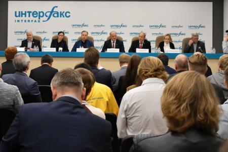 Г.А. Зюганов: «Выбирайте вариант созидания и мирного вывода страны из тяжелого системного кризиса»