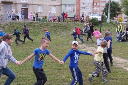 Рязанская область. Депутаты-коммунисты помогли организовать спортивный праздник для детей 