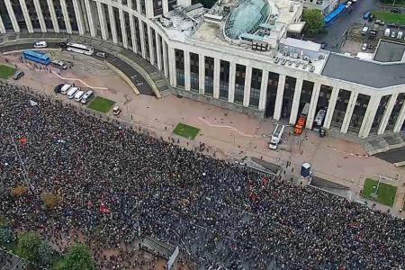 Сергей Обухов о событиях в столице 10 августа: Про «московский рэп» на Сахарова и «гуляния» у Администрации президента
