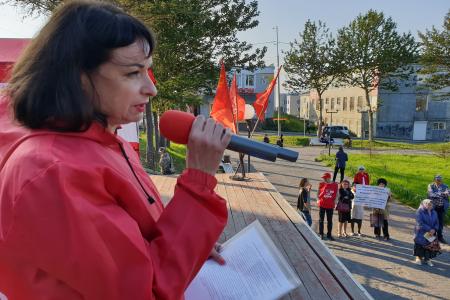 «За достойную жизнь!». КПРФ провела митинг на Камчатке