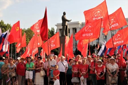 Ю.В. Афонин в Симферополе: Сильная и мощная фракция КПРФ в Госсовете Крыма - залог поступательного развития республики!