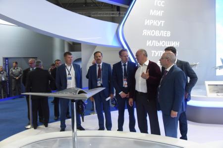 Г.А. Зюганов посетил аэрокосмический салон МАКС-2019 в подмосковном Жуковском