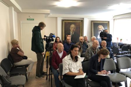 В Великом Новгороде состоялась пресс-конференция организованная региональным отделением КПРФ