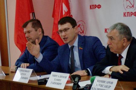 В Татарстанском рескоме прошла пресс-конференция по фактам нарушений избирательного законодательства