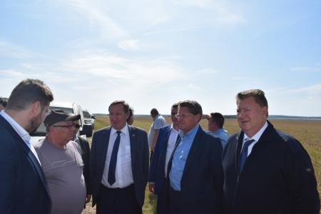 В битве за урожай: Владимир Кашин посетил подмосковный городской округ Луховицы