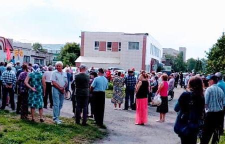 Жители Ключевского района Алтайского края вышли на митинг против мусорной реформы