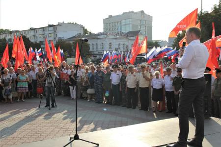 Ю.В. Афонин в Симферополе: Сильная и мощная фракция КПРФ в Госсовете Крыма - залог поступательного развития республики!