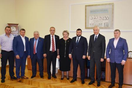 Казбек Тайсаев находится с рабочим визитом на Кавказе