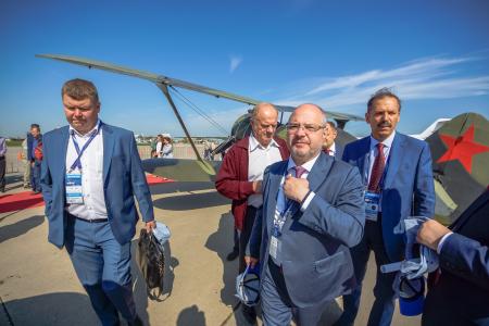 Пролетят ли штурмовики советского времени над Красной Площадью в День Победы?