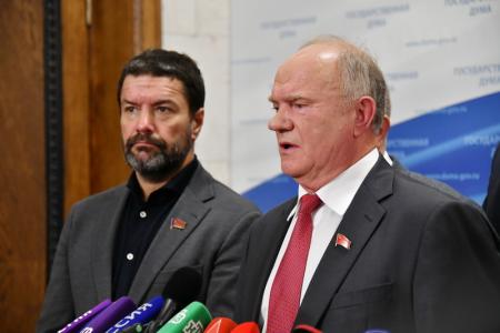Г.А. Зюганов: Если собираетесь успешно развиваться, вкладывайте соответствующие ресурсы!