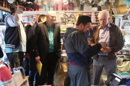 Владимир Поздняков организовал рейд на рынок г. Читы по жалобе граждан