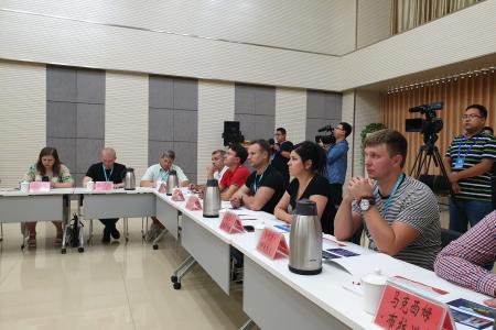 Провинция Хэнань гостеприимно встречает делегацию КПРФ