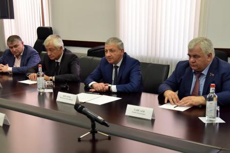 Казбек Тайсаев находится с рабочим визитом на Кавказе