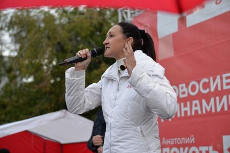 Новосибирск. Финальная встреча Анатолия Локтя с избирателями прошла в Первомайском сквере
