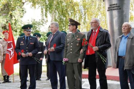 «Делайте жизнь с товарища Дзержинского!». Акцмя памяти рыцаря революции прошла в Кургане