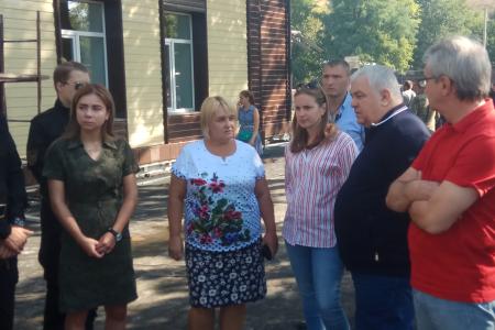 «Родина у нас у всех одна – Россия». Делегация ЦК КПРФ посетила Донецк