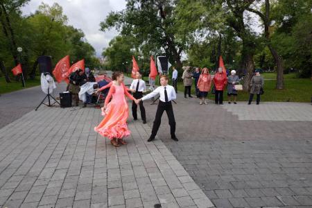 В Тюмени, в сквере Комсомольский, состоялся митинг-концерт «За доступное бесплатное образование для всех»