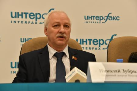 Нам исключительно важно показать пример созидательной работы!