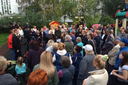 Москва. Медведково: жители против точечной застройки