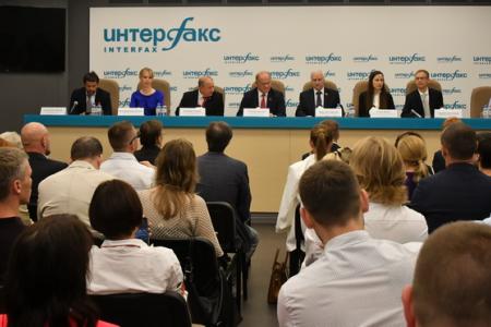 Нам исключительно важно показать пример созидательной работы!