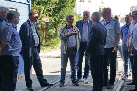 Анатолий Локоть проверил работы по модернизации составов новосибирского метро